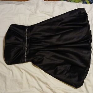 Bill Levkoff Black Convertible Strapless Cocktail Dress with Beaded Waist